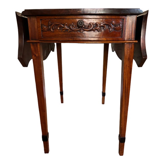 1940’s Federal Mahogany Drop Leaf Side Table With Scalloped Leaves and Carved Drawer For Sale