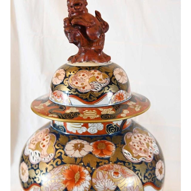 19th Century Japanese Meiji Imari Porcelain Lidded Vases, 1860, Set of 2 For Sale - Image 5 of 11