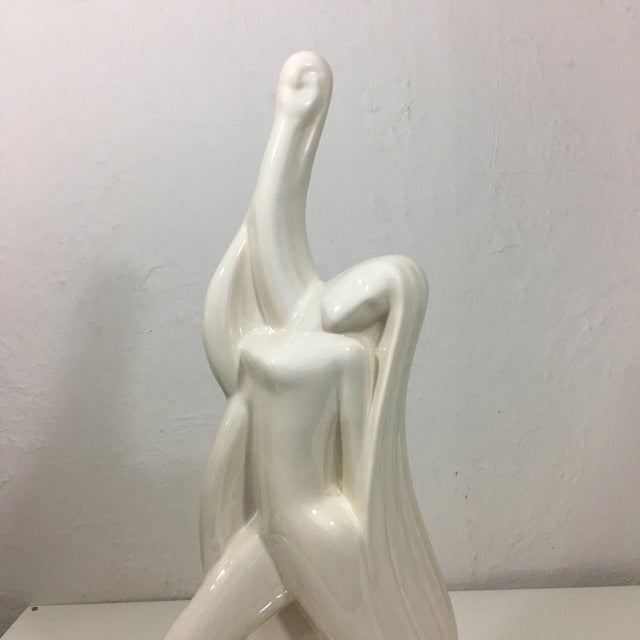 Off-white Vintage Haegar Goddess Ceramic Statue Sculpture For Sale - Image 8 of 9