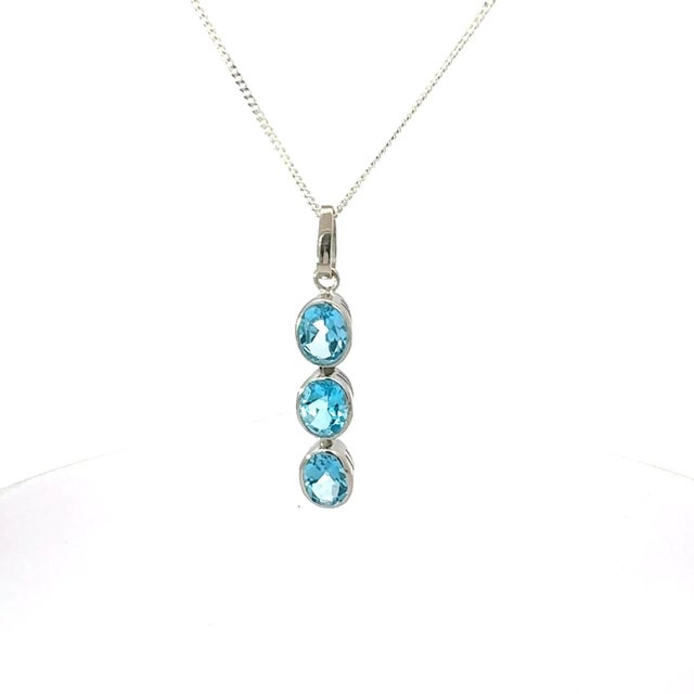 Classic 925 Silver December Birthstone Pendant With 8x6mm Three Stone For Sale - Image 10 of 15
