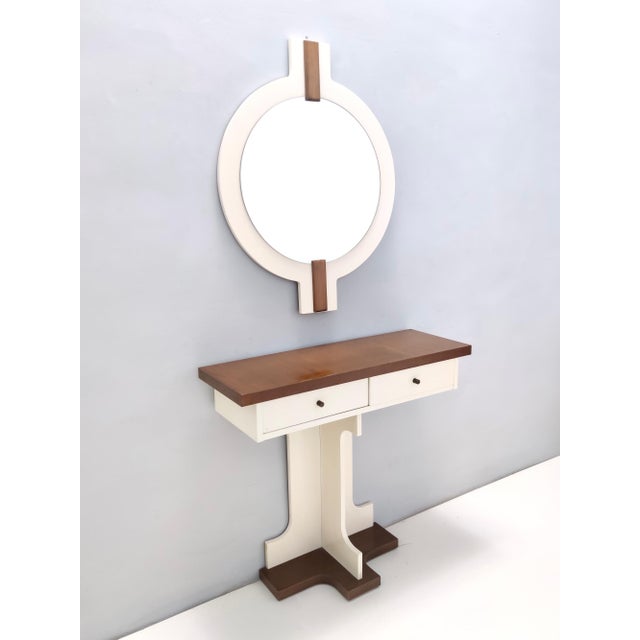 1970s Postmodern Ivory Lacquered Walnut Wall Mirror and Console Table, Italy, 1970s, Set of 2 For Sale - Image 5 of 11
