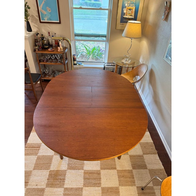 Wood Beautiful Yet Simple Mid Century Modern Round Dining Table by Nathan Furniture Attributed, Circa 1960s. For Sale - Image 7 of 12