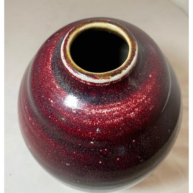 Rare Vintage Handmade Dean Maxfield Mullavey Nationals Ox Blood Red Pottery Vase For Sale In New York - Image 6 of 12