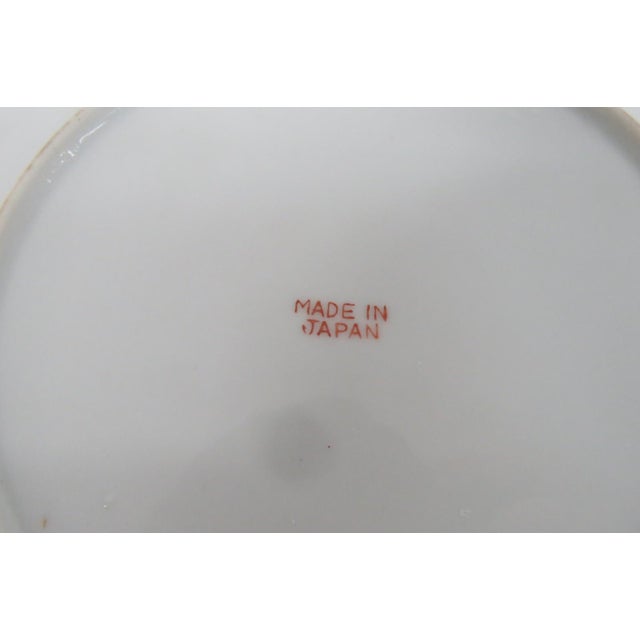 Red Hand Painted Porcelain Plates Set of 3 Made in Japan Geisha Floral Motif 4945b For Sale - Image 8 of 11