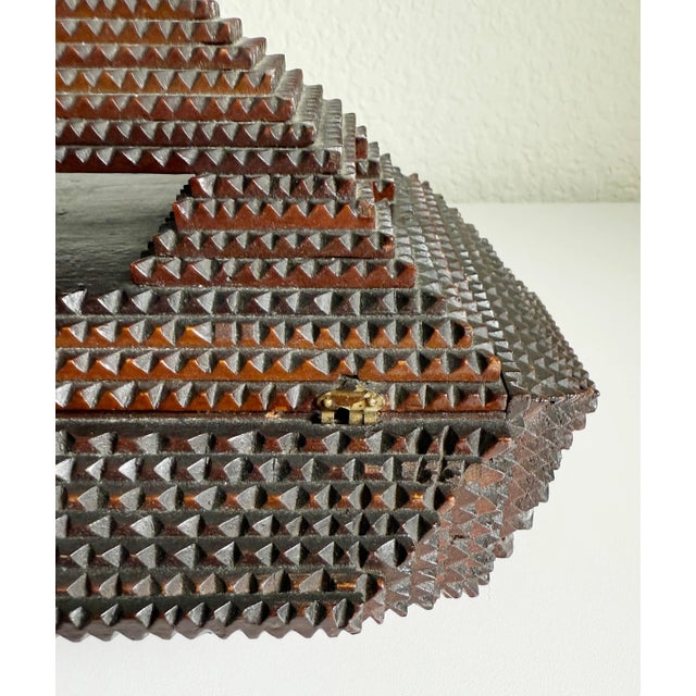 Antique Tramp Art Pyramid Footed Box, Early 20th Century For Sale In Sacramento - Image 6 of 12
