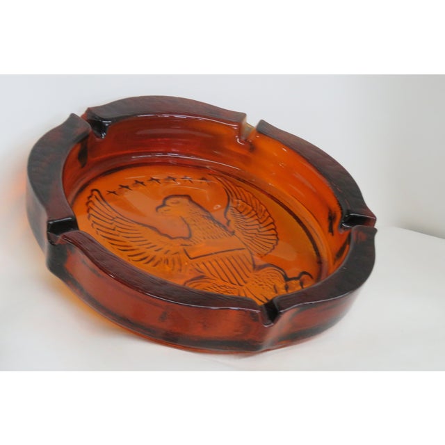 Tiara Embossed American Eagle Amber Art Glass Large Ashtray 4677b For Sale - Image 12 of 17