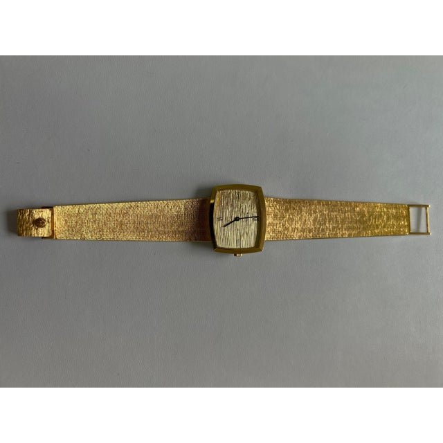 Patek Phillipe 18 Karat Yellow Gold Textured Gold Vintage Estate Watch For Sale - Image 4 of 17