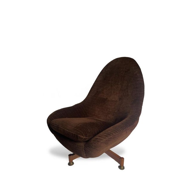 1960s Mid-Century Swivel Egg Chair by Greaves and Thomas, 1960s For Sale - Image 5 of 14