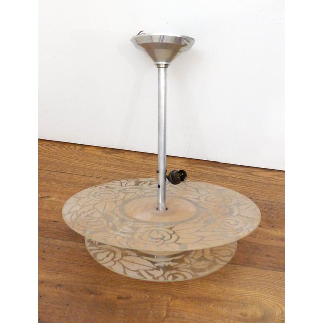 Metal Art Deco Chandelier with Discs Decorated with Stylized Roses in Pink Granite, 1940s For Sale - Image 7 of 13