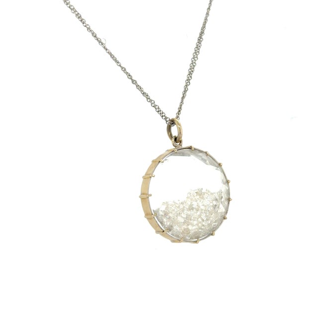 Early 21st Century Renee Lewis, Diamond Shaker Pendant Necklace 18k White Gold For Sale - Image 5 of 6