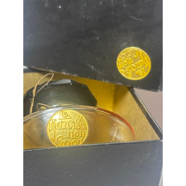 Early 20th Century Vintage 1930s Caron Narcisse Noir Perfume Bottle 2.11oz Boxed Half Full Baccarat For Sale - Image 5 of 7