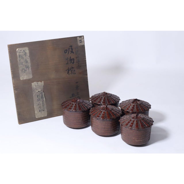 Early 20th Century Meiji Japanese Bamboo Basket Soup Rice Bowls Lids Box Lacquer- Set of 5 For Sale - Image 11 of 15