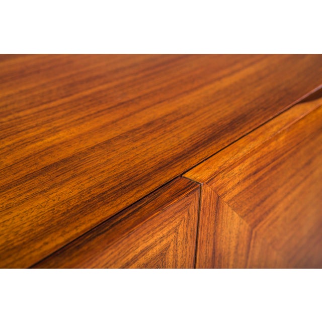 GLR-230 Rosewood Sideboard by Rudolf Bernd Glatzel, 1960s For Sale - Image 9 of 18