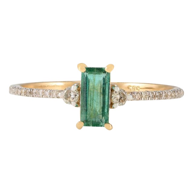 Minimalist Emerald Diamond Everyday Ring 14k Solid Yellow Gold Size 7 For Sale
