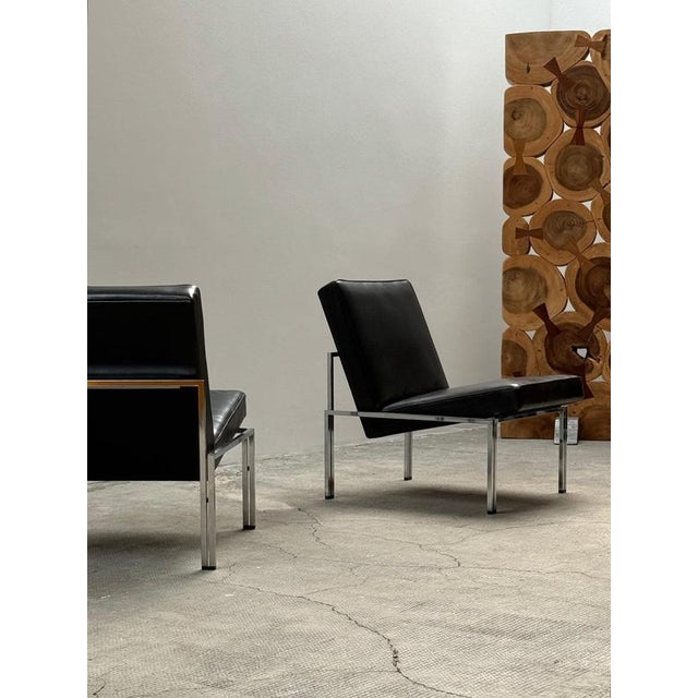 Contemporary Set of Bauhaus Armchairs in Black Leather and Chromed Tubular Steel, 1960s For Sale - Image 3 of 13