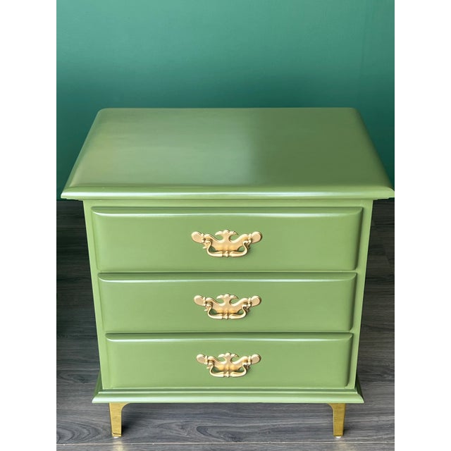 Late 20th Century Pair of Green Nightstand in Mid-Century Modern Style For Sale - Image 4 of 15