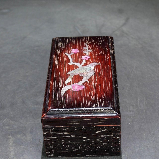 1990s Rectangular Wood Keepsake Box, Mother of Pearl Inlaid Magpie & Plum Blossom Motif For Sale In Los Angeles - Image 6 of 9