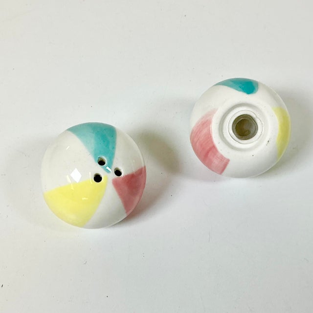 Mid-Century Coastal Boho Chic Beach Ball Salt & Pepper Shakers - A Pair. For Sale - Image 9 of 12