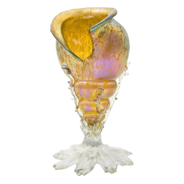 Papillon Shell Vase, 1898 For Sale - Image 6 of 6