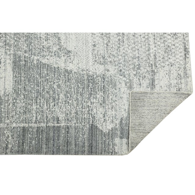 6x9 Versatile Freya Gray Silver Abstract Contemporary Handmade Wool Carpet Rug For Sale - Image 10 of 11