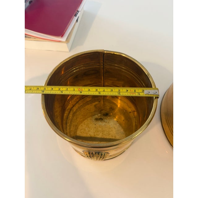 Brass Vintage Brass Planter Set With Embossed Clam Shell Detail For Sale - Image 8 of 11