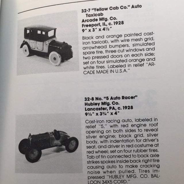 Paper The Warner Collector's Guide to American Toys 1981 For Sale - Image 7 of 10