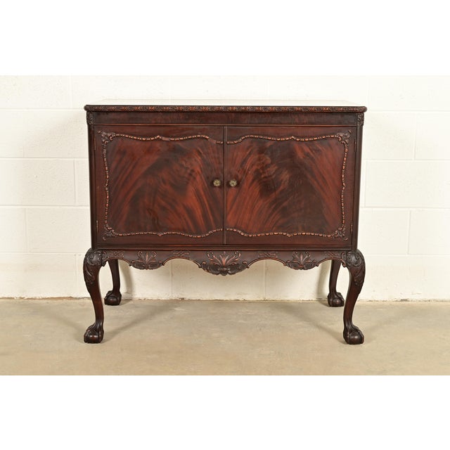 English Romweber Antique Chippendale Carved Flame Mahogany Buffet Server or Bar Cabinet, Circa 1920s For Sale - Image 3 of 13