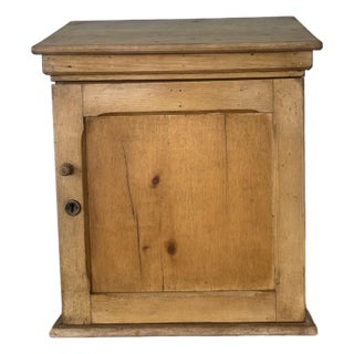 19th Century English Pine Cupboard For Sale