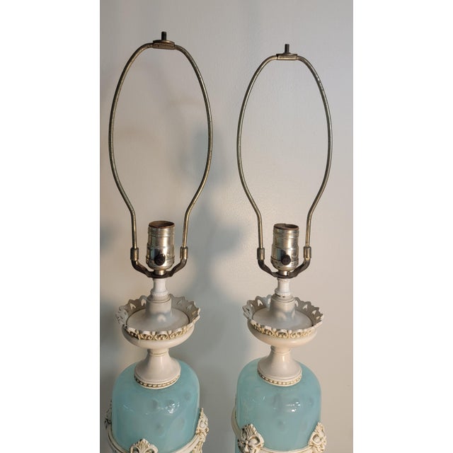 Metal Vintage Mid-Century Modern Hollywood Regency Revival Table Lamps Neoclassical Style - a Pair For Sale - Image 7 of 18