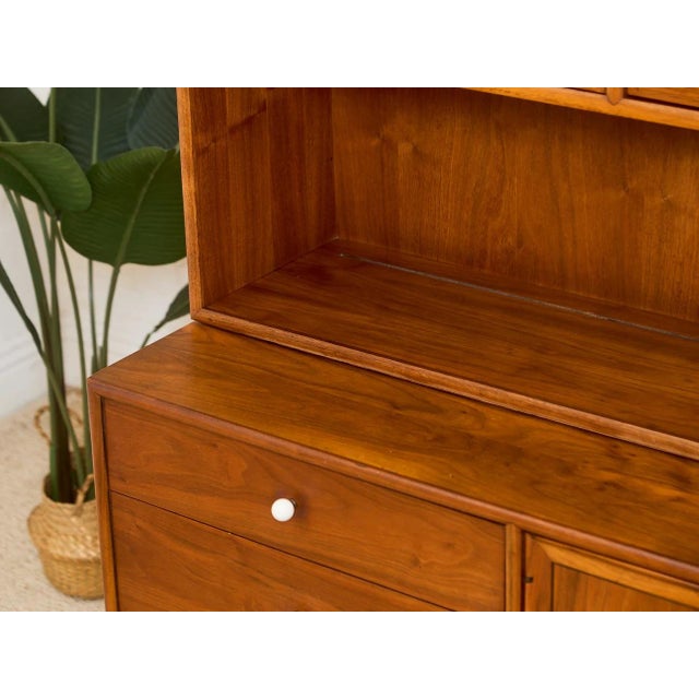 Drexel Mid 20th Century Drexel Kipp Stewart Hutch For Sale - Image 4 of 10