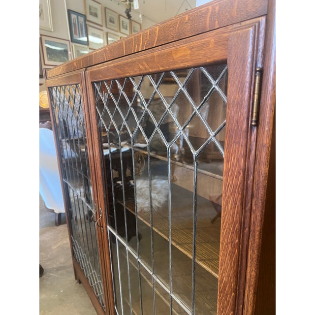1910 Arts & Crafts Mission Style Double-Door Leaded Glass Bookcase For Sale In Los Angeles - Image 6 of 9