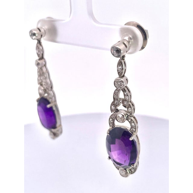 1920s Edwardian 21ct Amethyst Platinum Drop Earrings With Diamond Accents, Pair For Sale In Los Angeles - Image 6 of 12