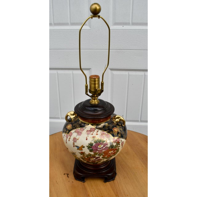Vintage Japanese Satsuma Vase Table Lamp Hand Painted Geisha Bird Floral Gold For Sale - Image 12 of 16