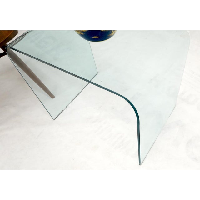 Italian Mid 20th Century Bent Glass End Table Stand For Sale - Image 12 of 13