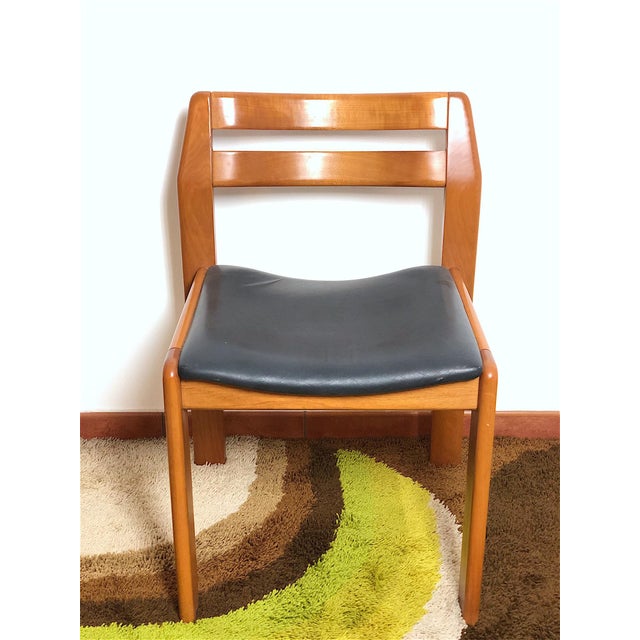 1970s Vintage Walnut & Leather Chairs, Italy, 1970s, Set of 4 For Sale - Image 5 of 18