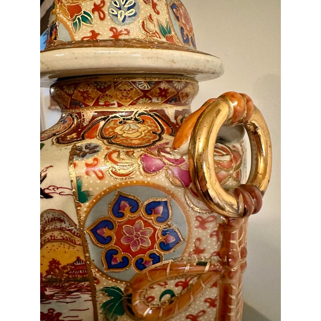 Chinese Antique Chinese Porcelain Rose Medallion Vase With Lid and Gilded Foo Dog For Sale - Image 3 of 12