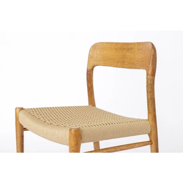 1960s Mid-Century Modern Model 75 Dining Chair in Oak with Paper Cord Seat by Niels Otto (N. O.) Møller for J. L. Møllers, Denmark, 1960s For Sale - Image 5 of 9