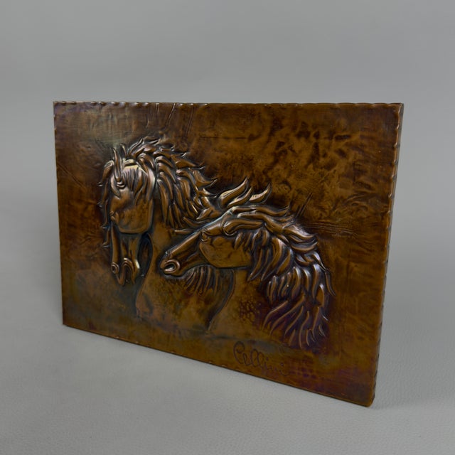 A fine work of Italian artistic craftsmanship dating back to the 20th century. This high-relief embossed painting was...