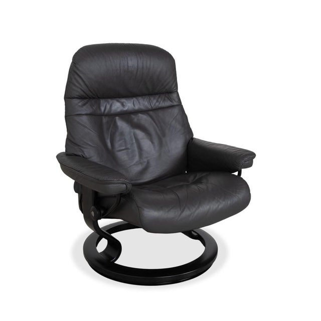 Dark Grey Leather Sunrise Recliner with Manual Function from Stressless For Sale - Image 3 of 18
