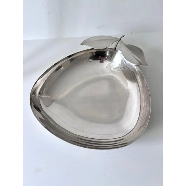 Silver Plate Bowl in the Shape of an Apple or Fruit For Sale In Los Angeles - Image 6 of 10