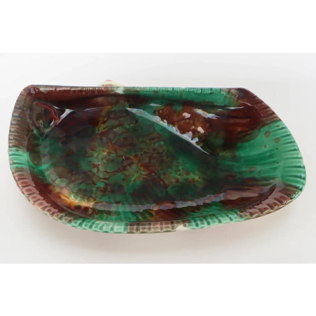 Ceramic Antique 19th Century Wedgwood Tortoise Glaze Majolica Pottery Sea Shell Serving Dish For Sale - Image 7 of 7