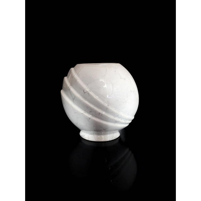 1980s Art Deco Shell Vase in Foam Glaze Ceramic, 1980s For Sale - Image 5 of 8
