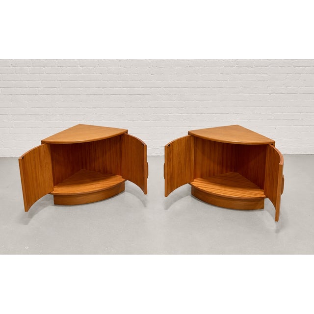 Wood 1960s Mid Century Modern G-Plan Fresco Teak Corner Cabinets, Teak Bar Nightstands, A Pair For Sale - Image 7 of 15