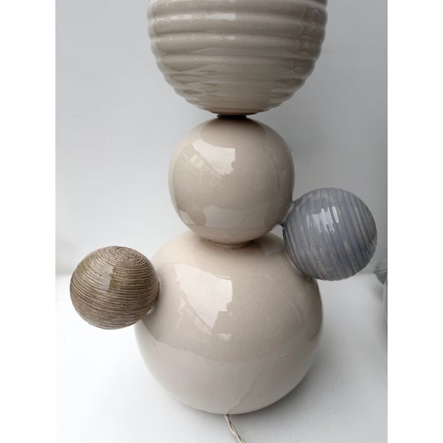 Contemporary Pair of Ceramic Atomo Lamps by Antonio Cagianelli, Italy For Sale - Image 13 of 14