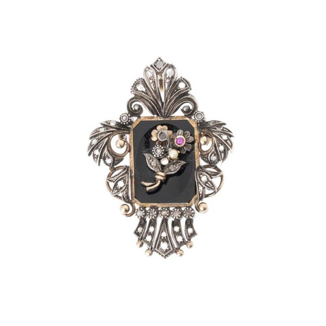 Jewelry Pin in Silver and 19.2 Karat Gold & Akoya Pearl For Sale - Image 6 of 6