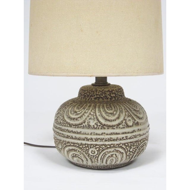 Design Technics 1900s Mid-Century Modern Design Technics Table Lamp with Textured Base For Sale - Image 4 of 6