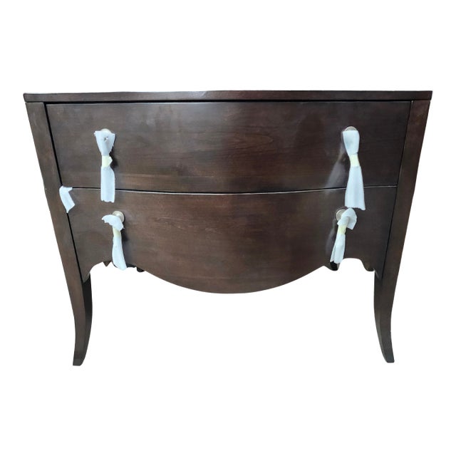 Hooker Furniture Bella Donna Bachelors Chest, Attributed For Sale
