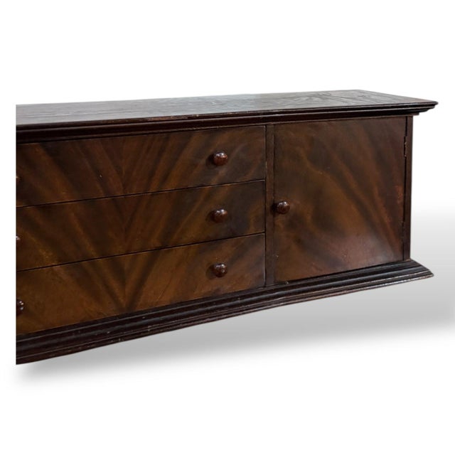 Secretaire in Walnut and Mahogany For Sale - Image 5 of 8