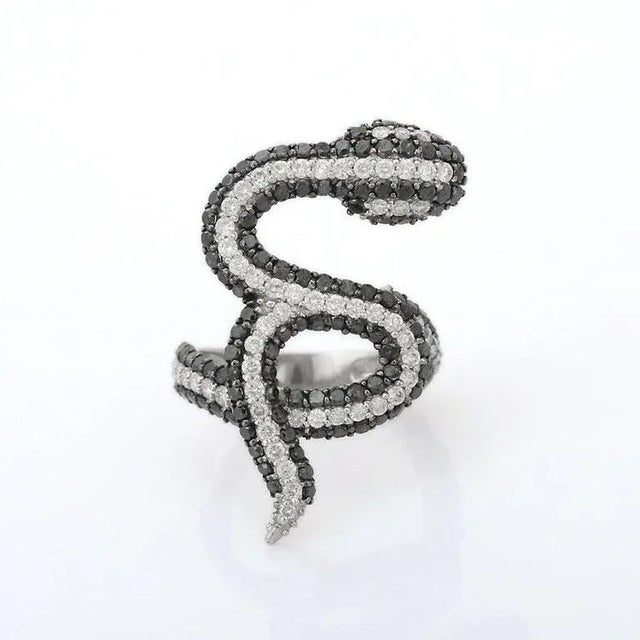 VR Jewels 18k Gold Serpent Ring Size 7 With 3.8 Carats Natural Diamond Accents by VRJewels For Sale - Image 4 of 17