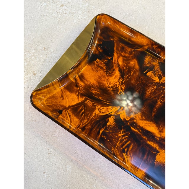 Italian Tortoiseshell Lucite and Brass Tray, 1970s For Sale In Los Angeles - Image 6 of 7